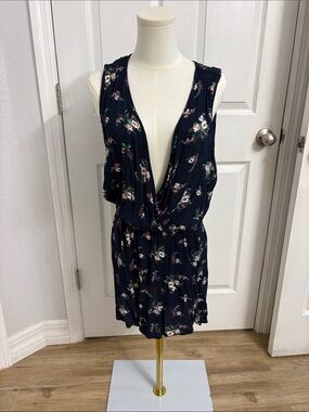 Rue21 Navy Floral Sleeveless Surplice Romper
